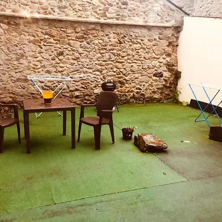 Spacious House In With Mountain View בית נופש *