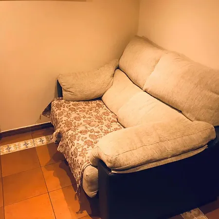 Spacious House In With Mountain View 펜션 *