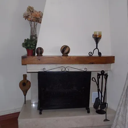 Spacious House In With Mountain View 펜션 몰리나세카