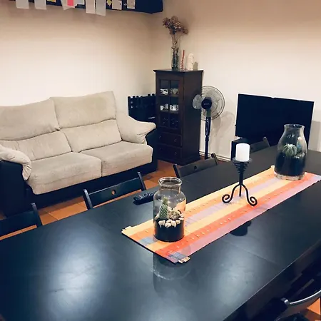 Spacious House In With Mountain View 펜션 *