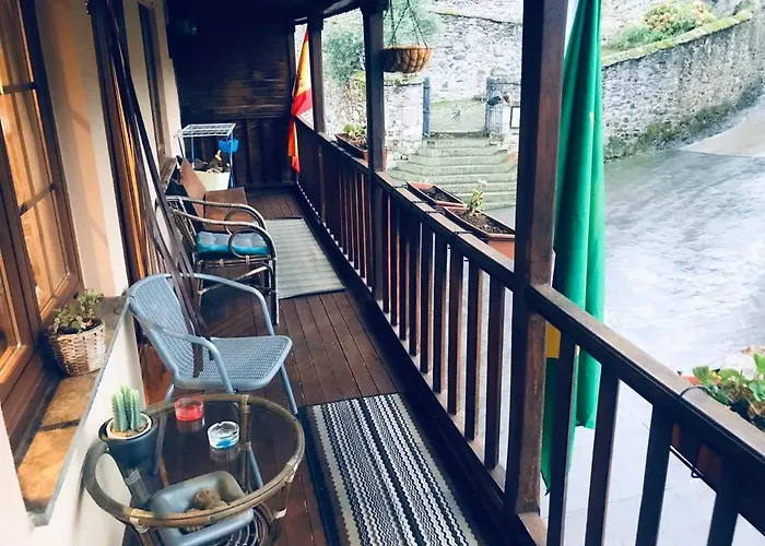 Spacious House In With Mountain View 펜션 *